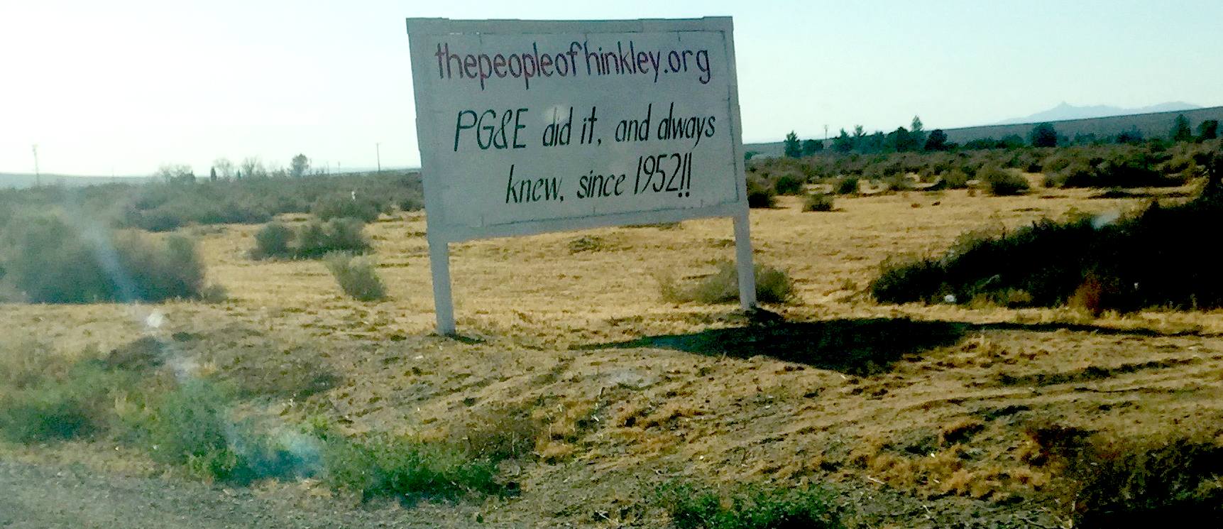 Hinkley sign, California