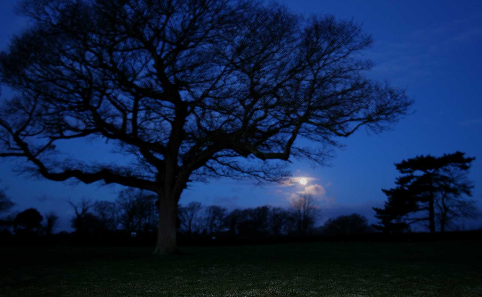 The Moon as seen from Herstmonceux in East Sussex